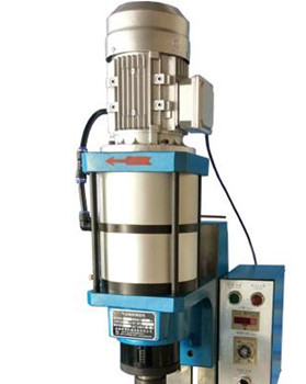 怎么設置徑向鉚接機的鉚接時間？