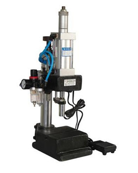 影響液壓鉚接機(jī)銷售價(jià)格的因素有哪些？