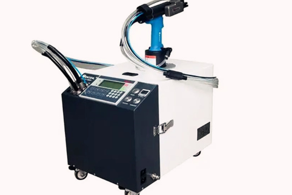 自動送料鉚接機(jī)不僅安裝方便且提高生產(chǎn)效率！ 圖2