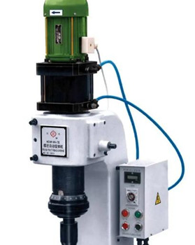 如何選擇高性?xún)r(jià)比的氣壓鉚接機(jī)？