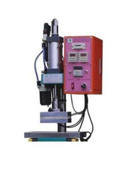 氣壓鉚接機(jī)怎么調(diào)壓力？丹峰機(jī)械科普！