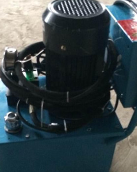 鉚接機脫模困難怎么辦？鉚接點容易撕裂怎么辦？